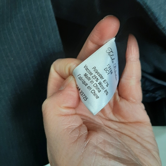 Aritzia Talula Babaton Pinstripe Black Blazer 2 - Picture 6 of 7